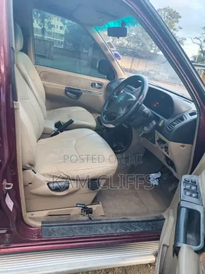Nissan Terrano 1998 Red