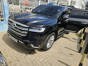 Toyota Land Cruiser 2018 Black