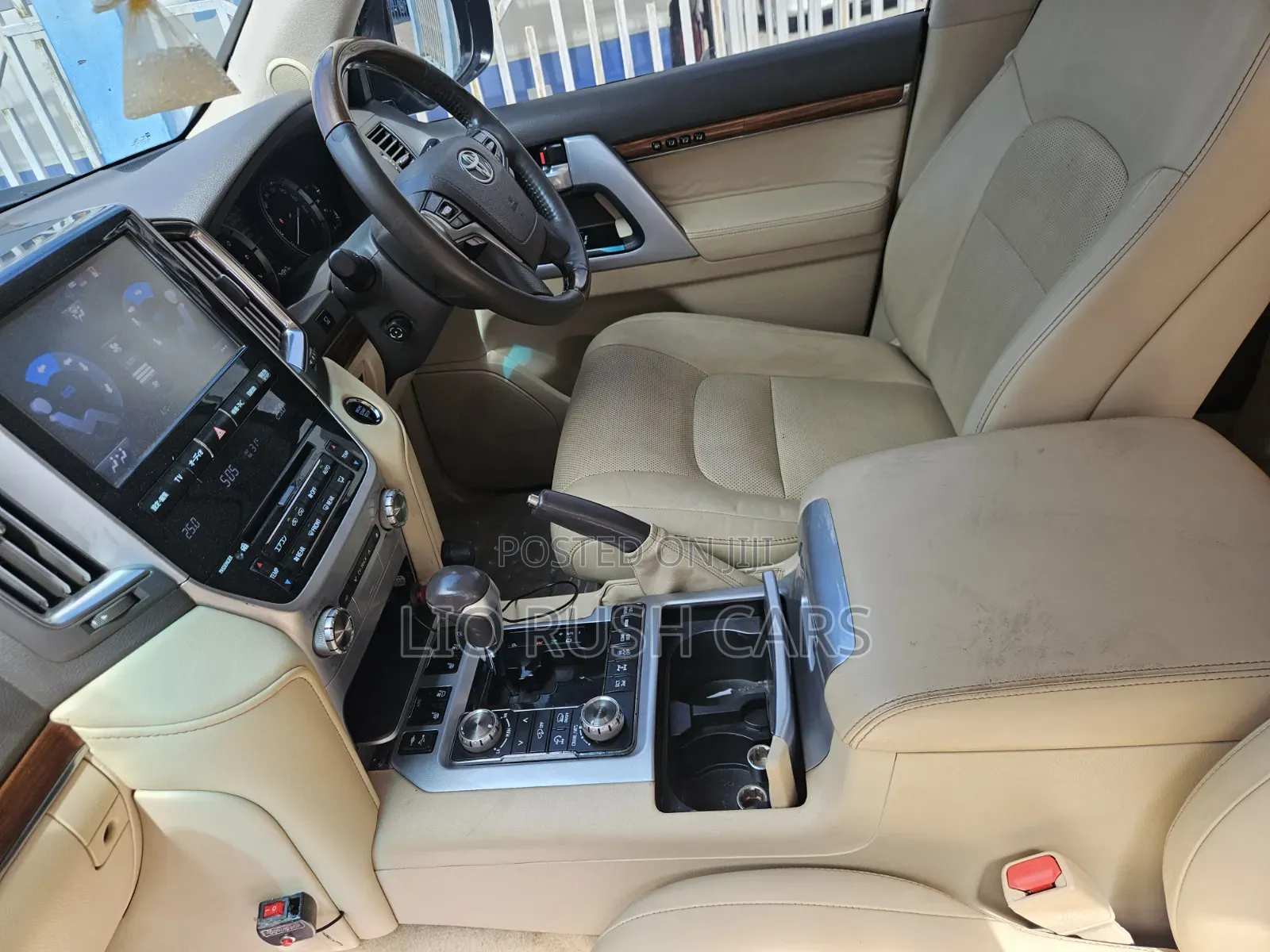 Toyota Land Cruiser 2018 Black