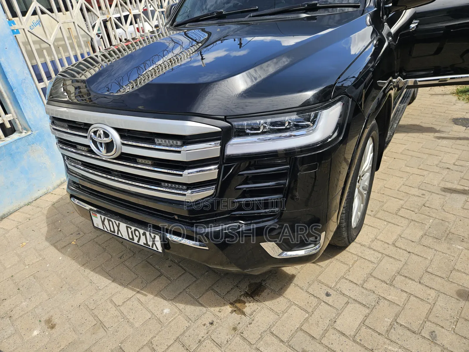 Toyota Land Cruiser 2018 Black