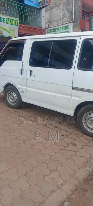 Nissan Vanette 2016 White
