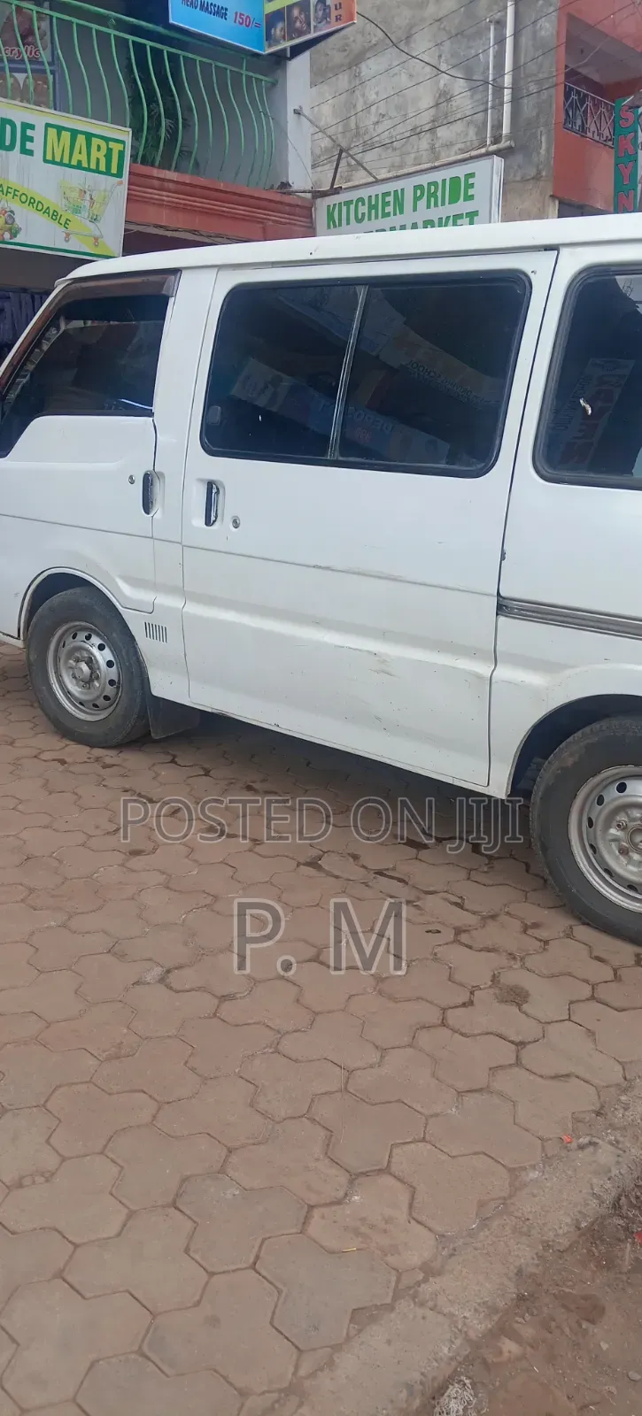 Nissan Vanette 2016 White