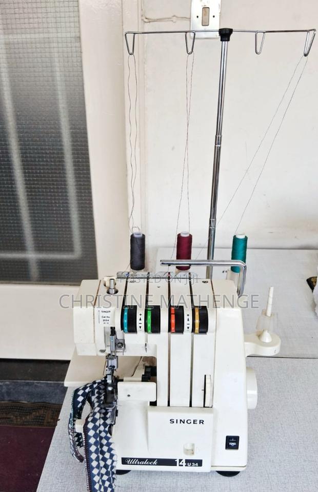Singer Ultralock 14u34 Overlock