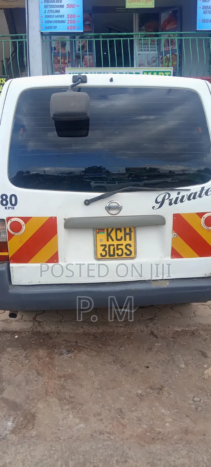 Nissan Vanette 2016 White
