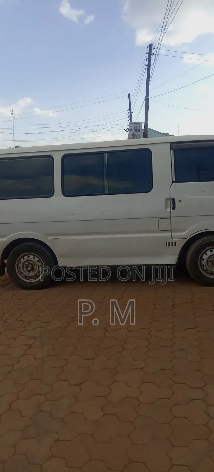 Nissan Vanette 2016 White