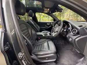 Mercedes-Benz GLC-Class 2019 Gray