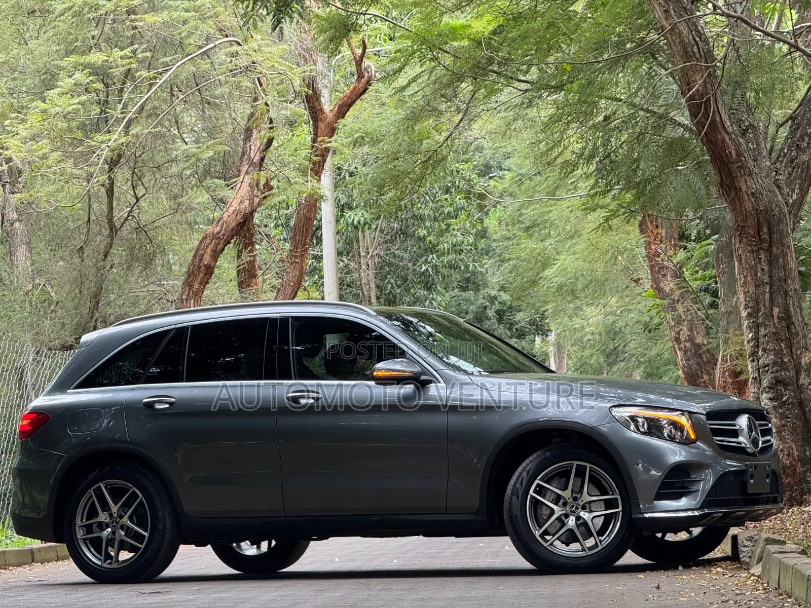 Mercedes-Benz GLC-Class 2019 Gray