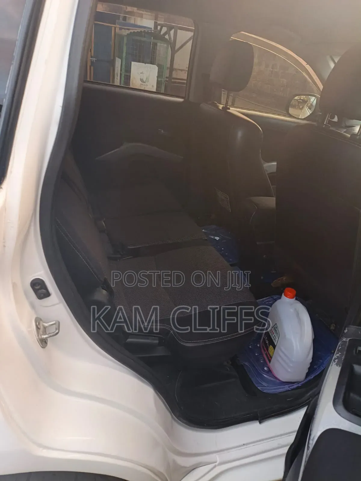 Mitsubishi Outlander 2011 White