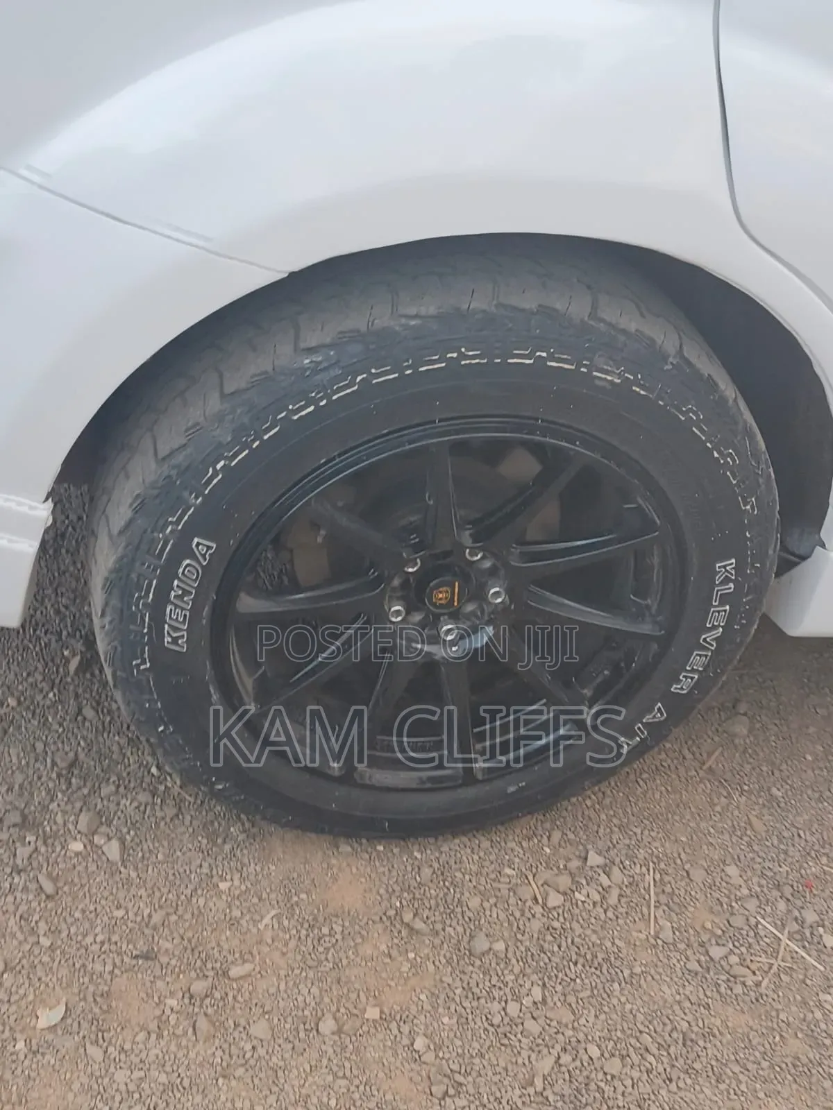 Mitsubishi Outlander 2011 White