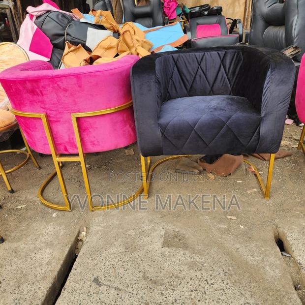 Salon Chair Pink and Black