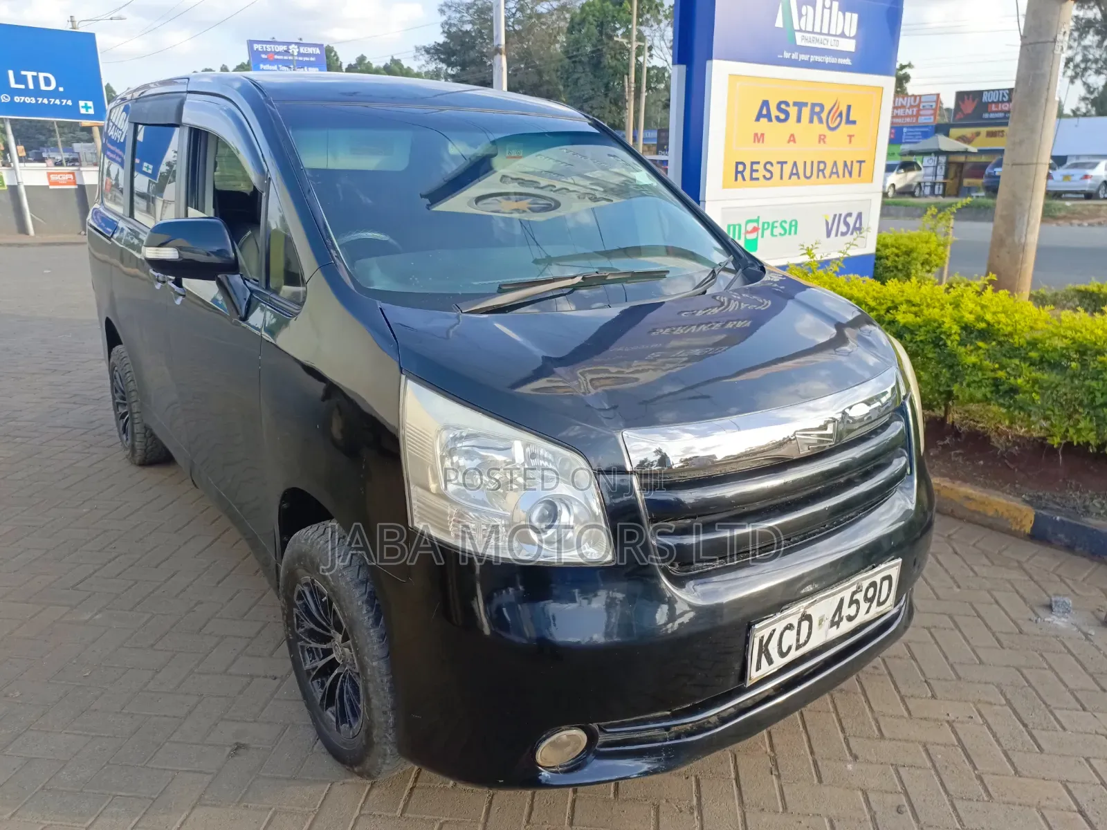 Toyota Noah 2008 Black