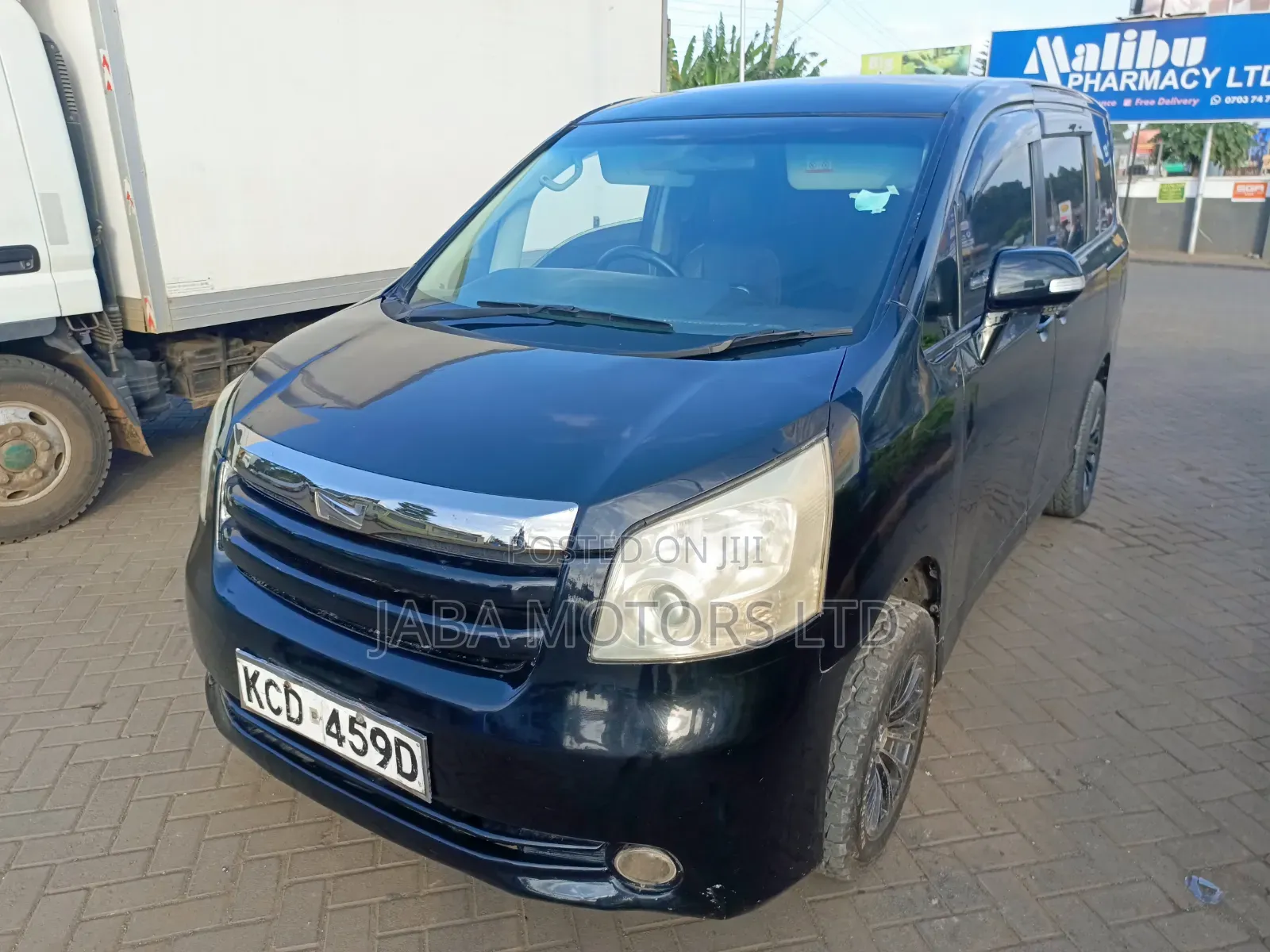 Toyota Noah 2008 Black