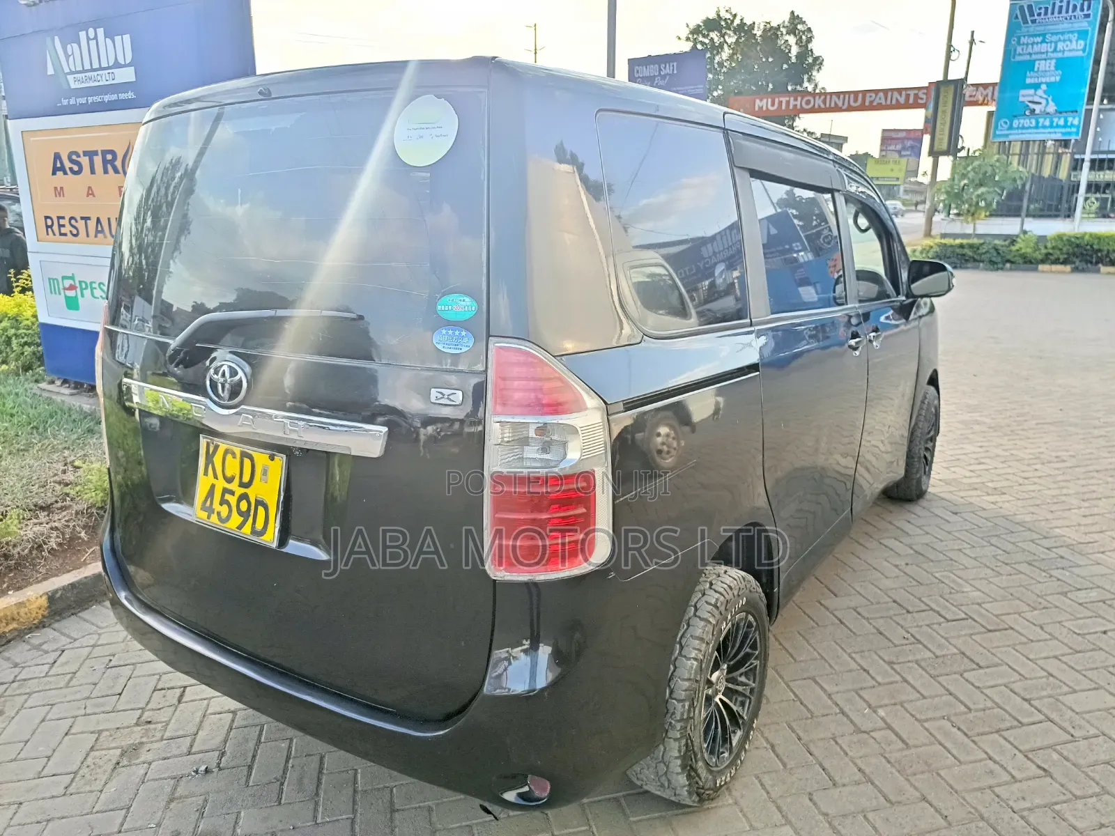 Toyota Noah 2008 Black