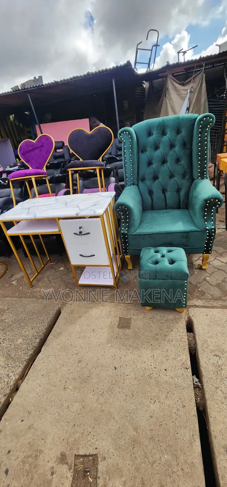 Pedicure Chair and Manicure Table Set