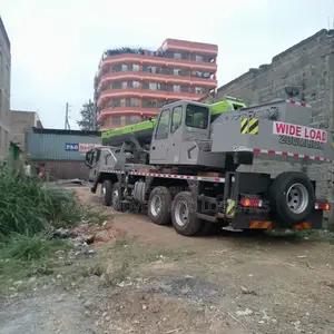 Mobile Crane Available For Lifting Wide Loads