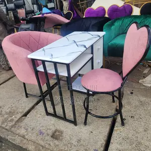 Manicure Table and Chairs Set Baby Pink