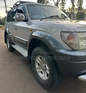 Toyota Land Cruiser Prado 1999 Silver