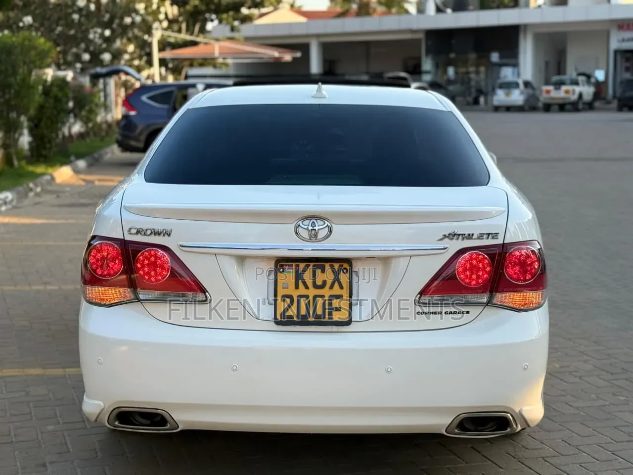 Toyota Crown 2013 White