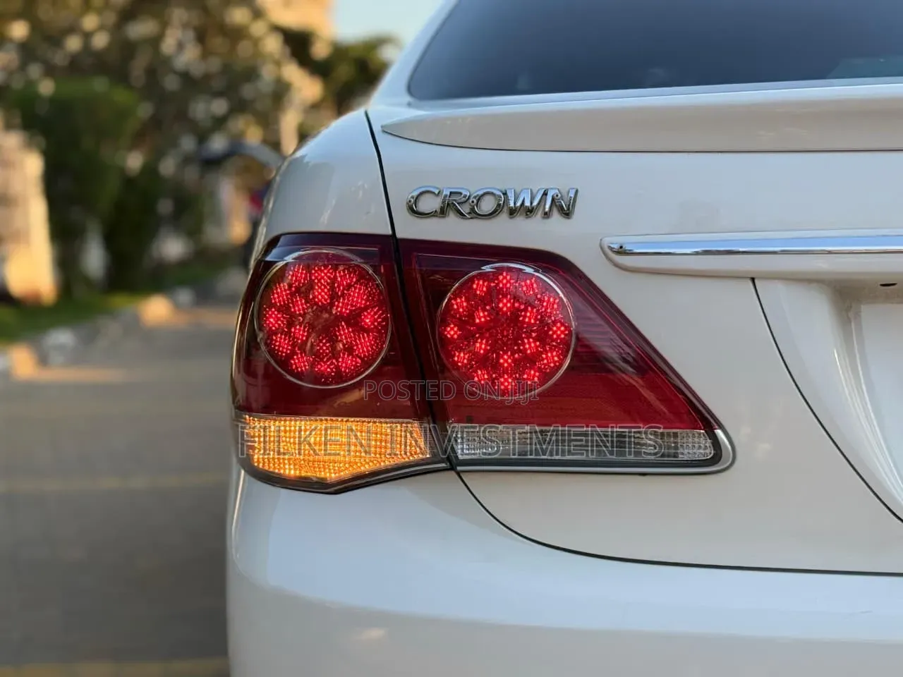 Toyota Crown 2013 White