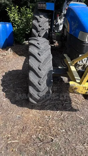 New Holland 2021
