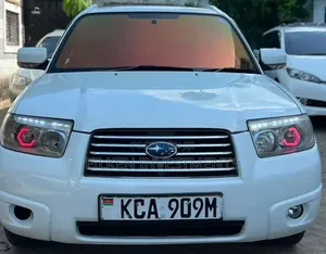 Subaru Forester 2004 White