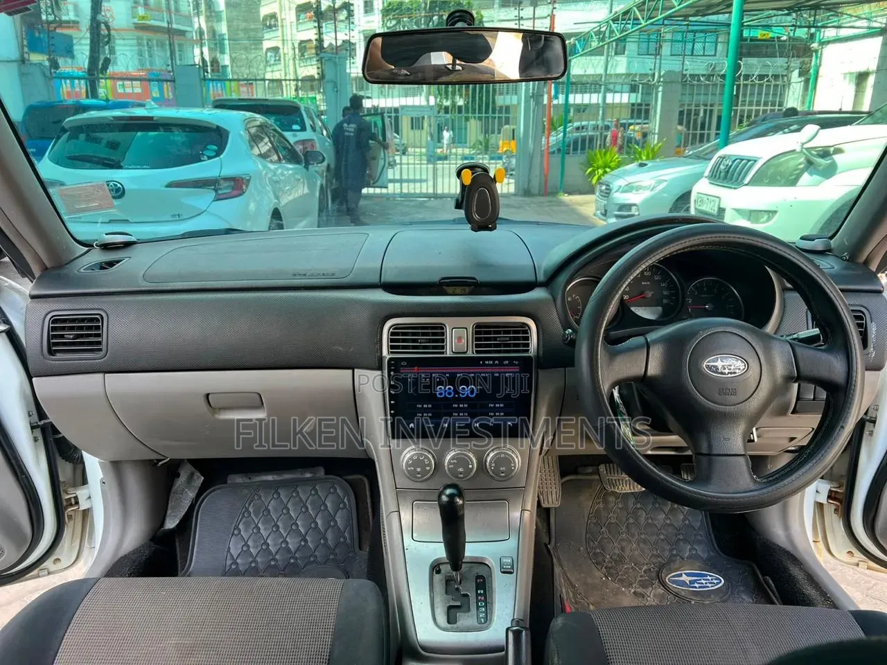 Subaru Forester 2004 White