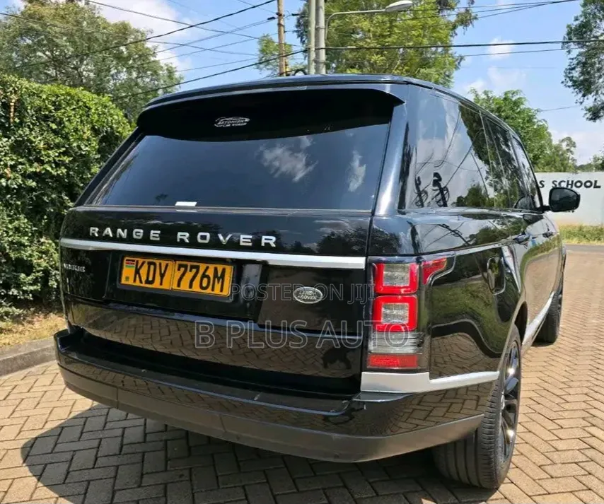Land Rover Range Rover Vogue 2014 Black