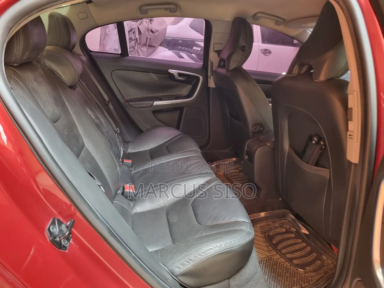 Volvo S60 2011 Red