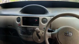 Toyota Sienta 2008 Blue