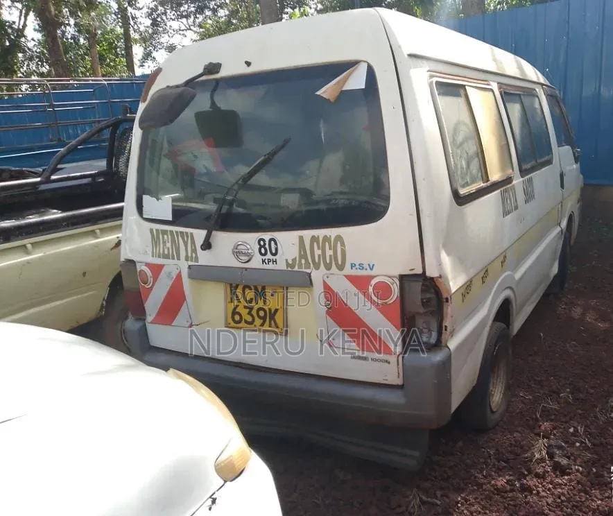 Nissan Vanette 2010 White