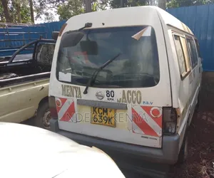Nissan Vanette 2010 White