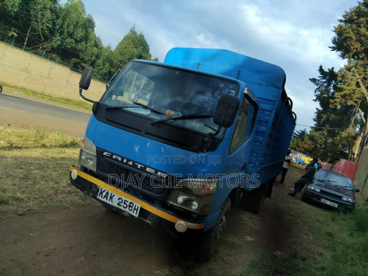 Mitsubishi Canter 2006 Blue