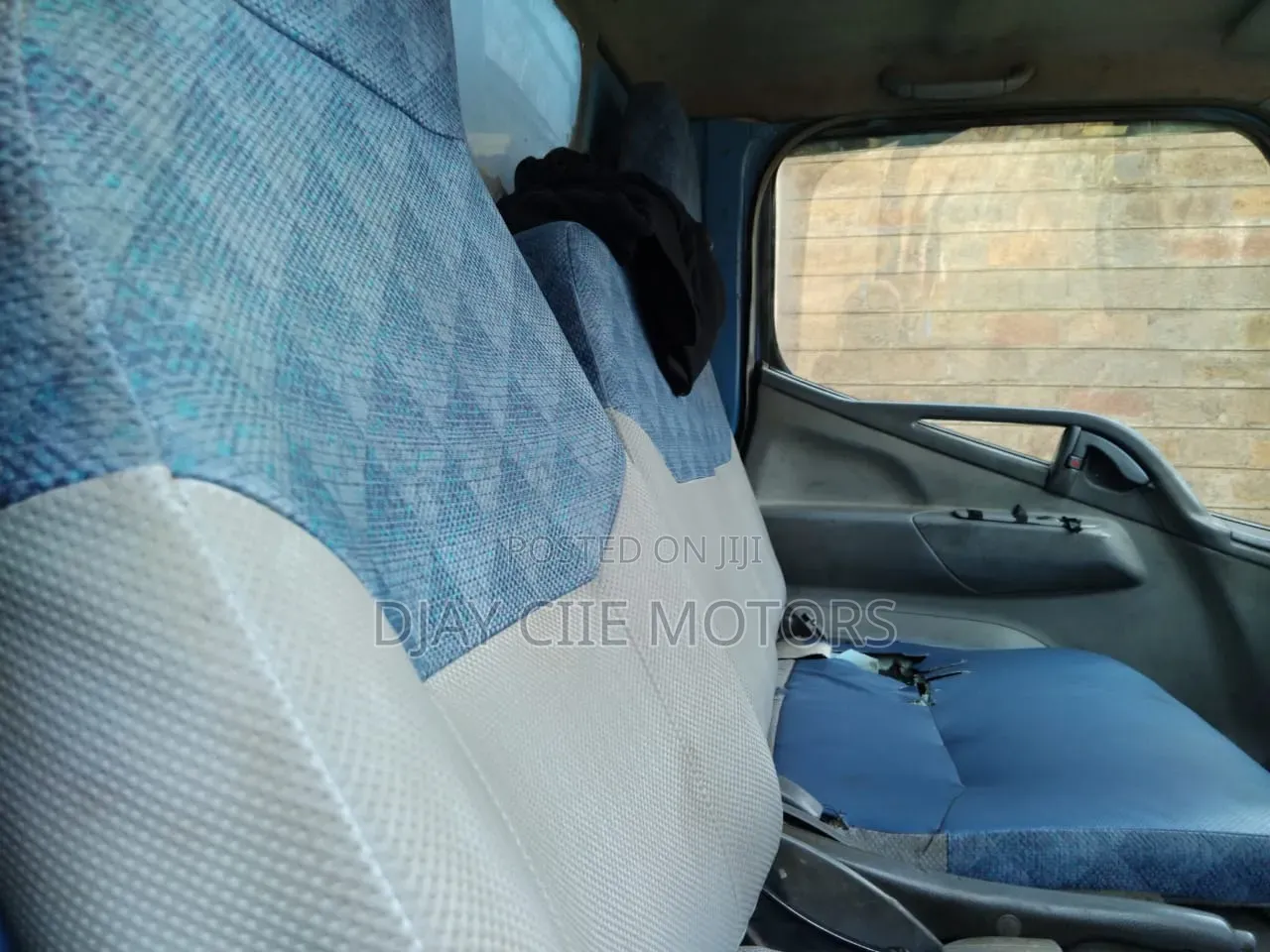Mitsubishi Canter 2006 Blue