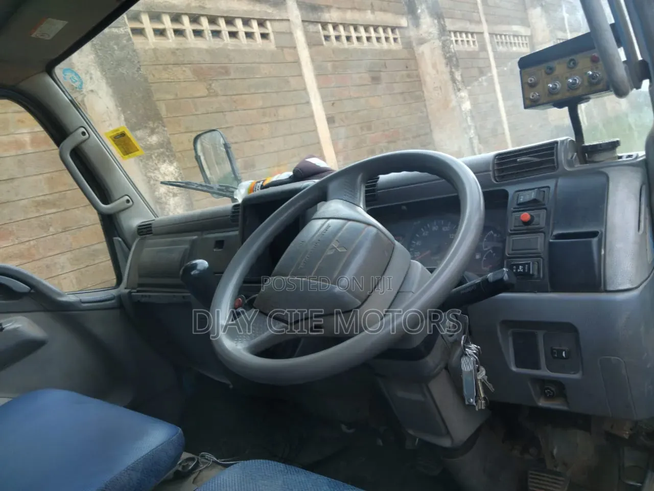 Mitsubishi Canter 2006 Blue
