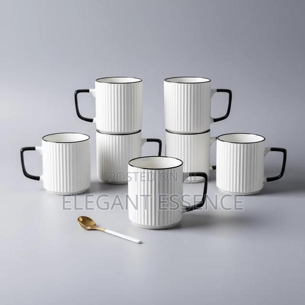 *6pc Japanese Mugs.*