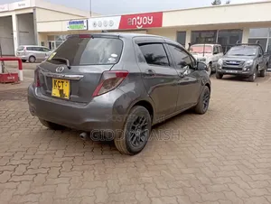 Toyota Vitz 2011 Purple