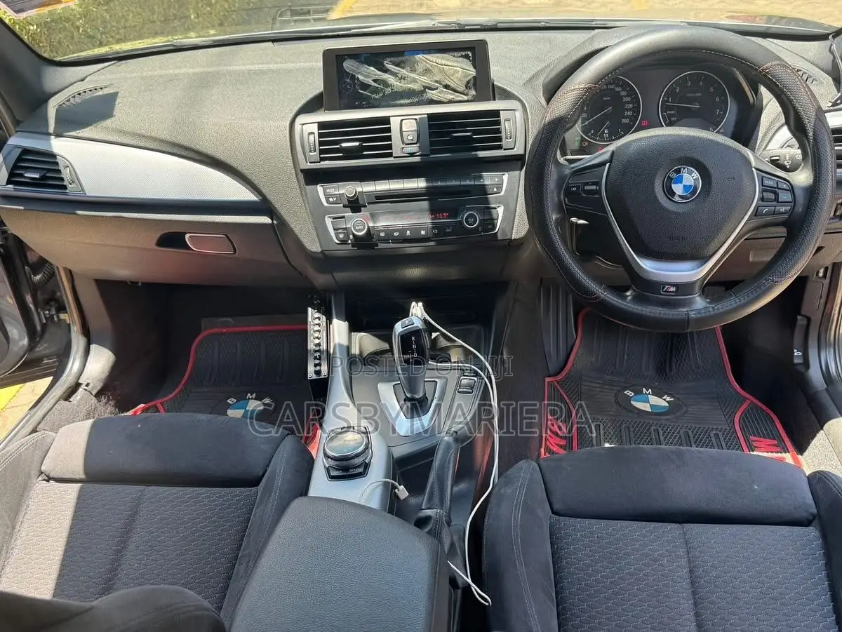BMW 120i 2014 Gray