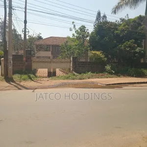 Land Parklands for Sale