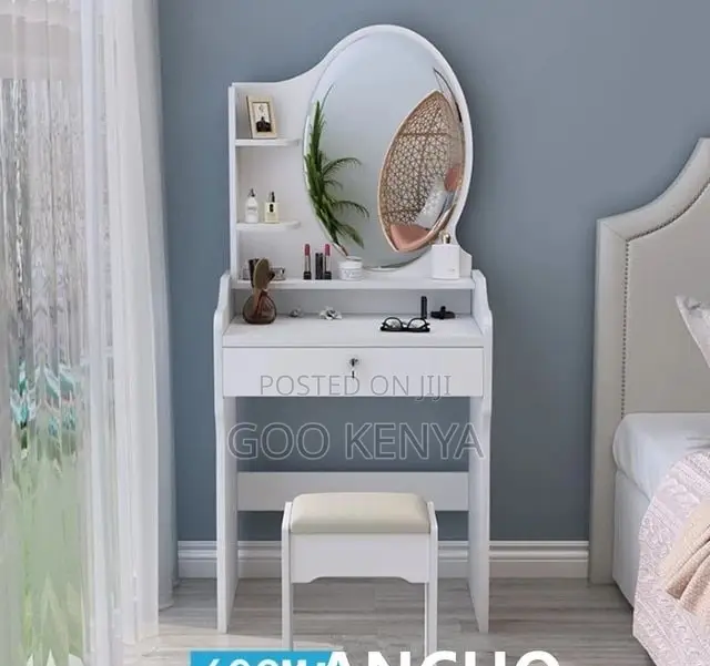 Vanity Set; Space Saving Minimalist Vanity Desk With Mirror