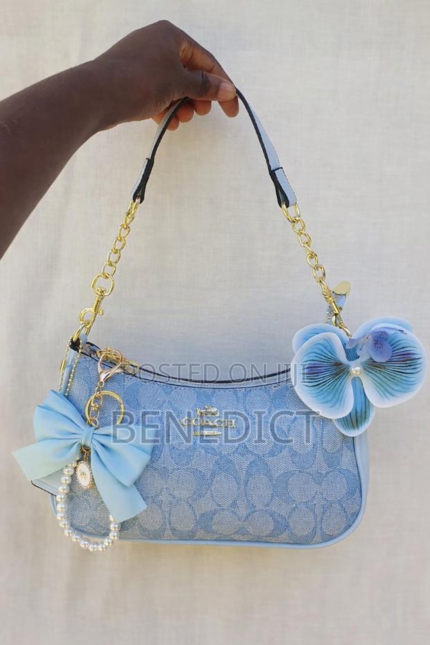 Coach Teri - thumbnail 2