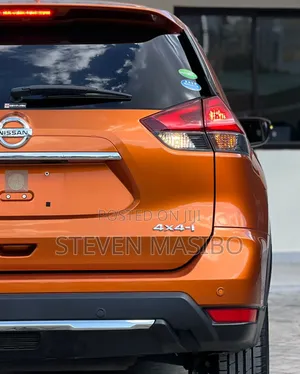 Nissan X-Trail 2019 Orange