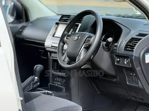 Toyota Land Cruiser Prado 2020 White