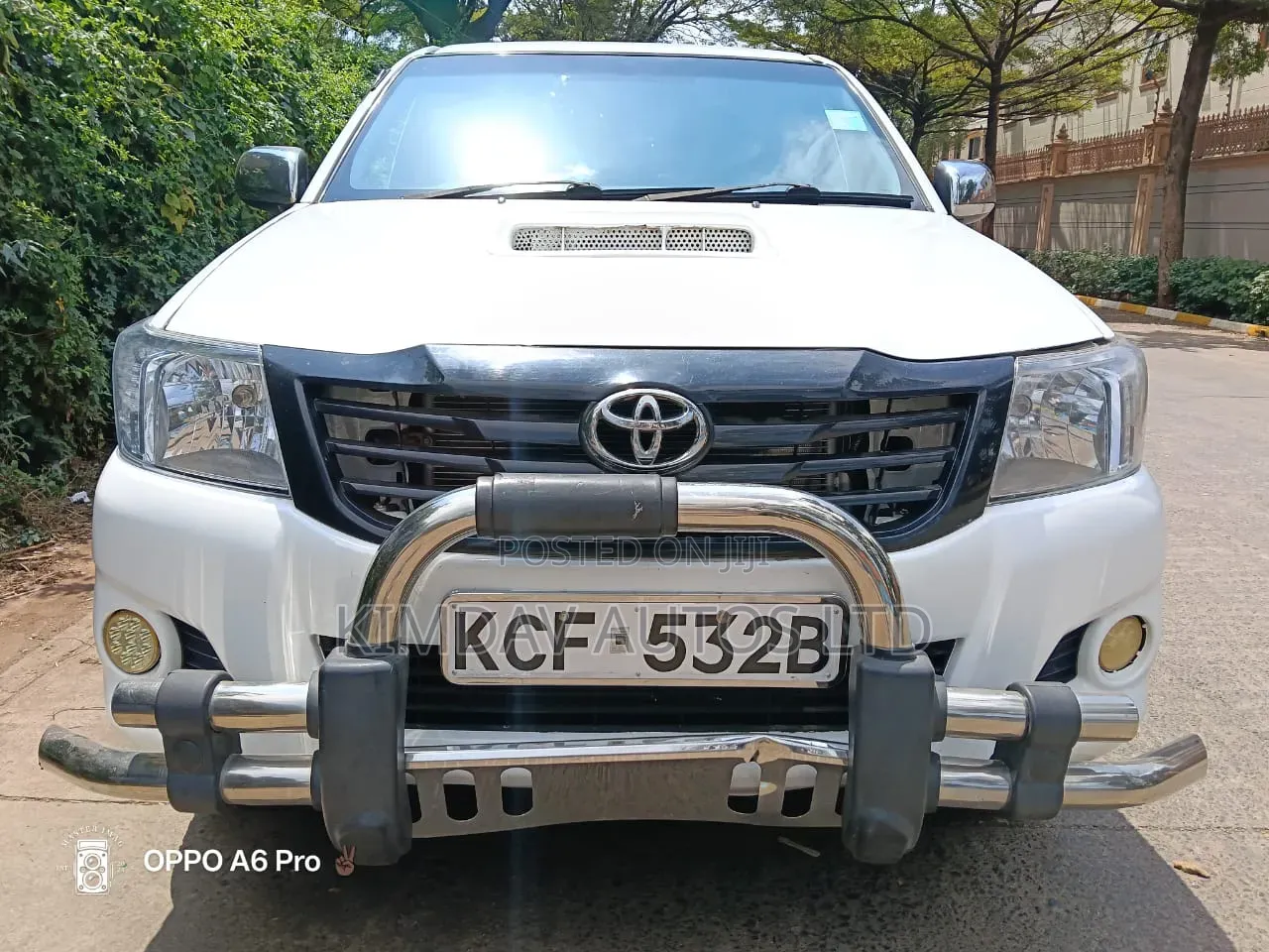 Toyota Hilux 2008 White