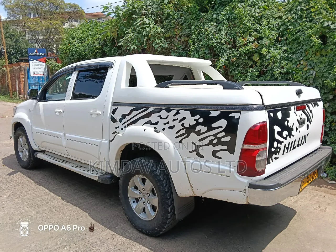 Toyota Hilux 2008 White