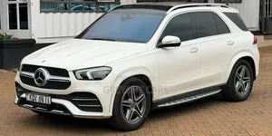 Mercedes-Benz GLE-Class 2019 White