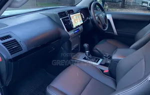Toyota Land Cruiser Prado 2019 White