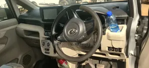 Daihatsu Move 2017 Silver