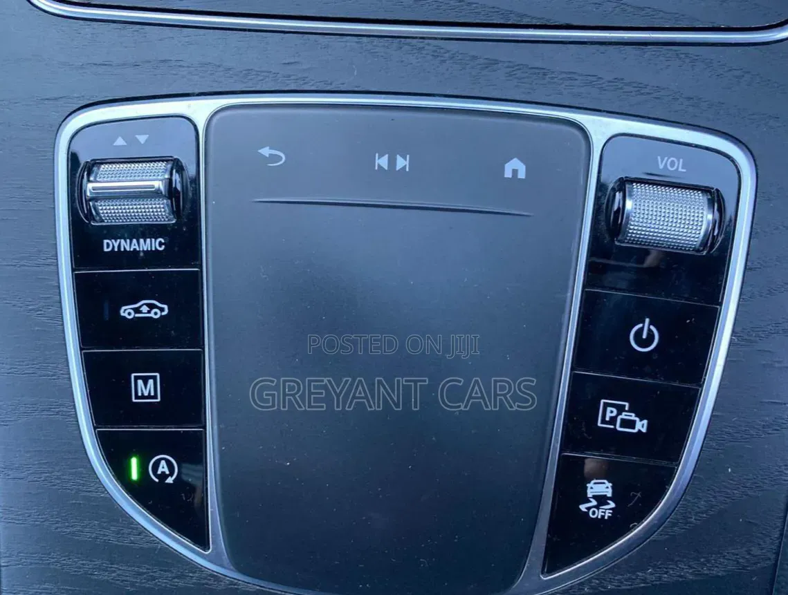 Mercedes-Benz GLC-Class 2019 Black