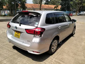 Toyota Corolla Fielder 2019 Silver