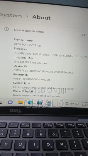 Laptop Dell Latitude 5400 16GB Intel Core i7 HDD 500GB